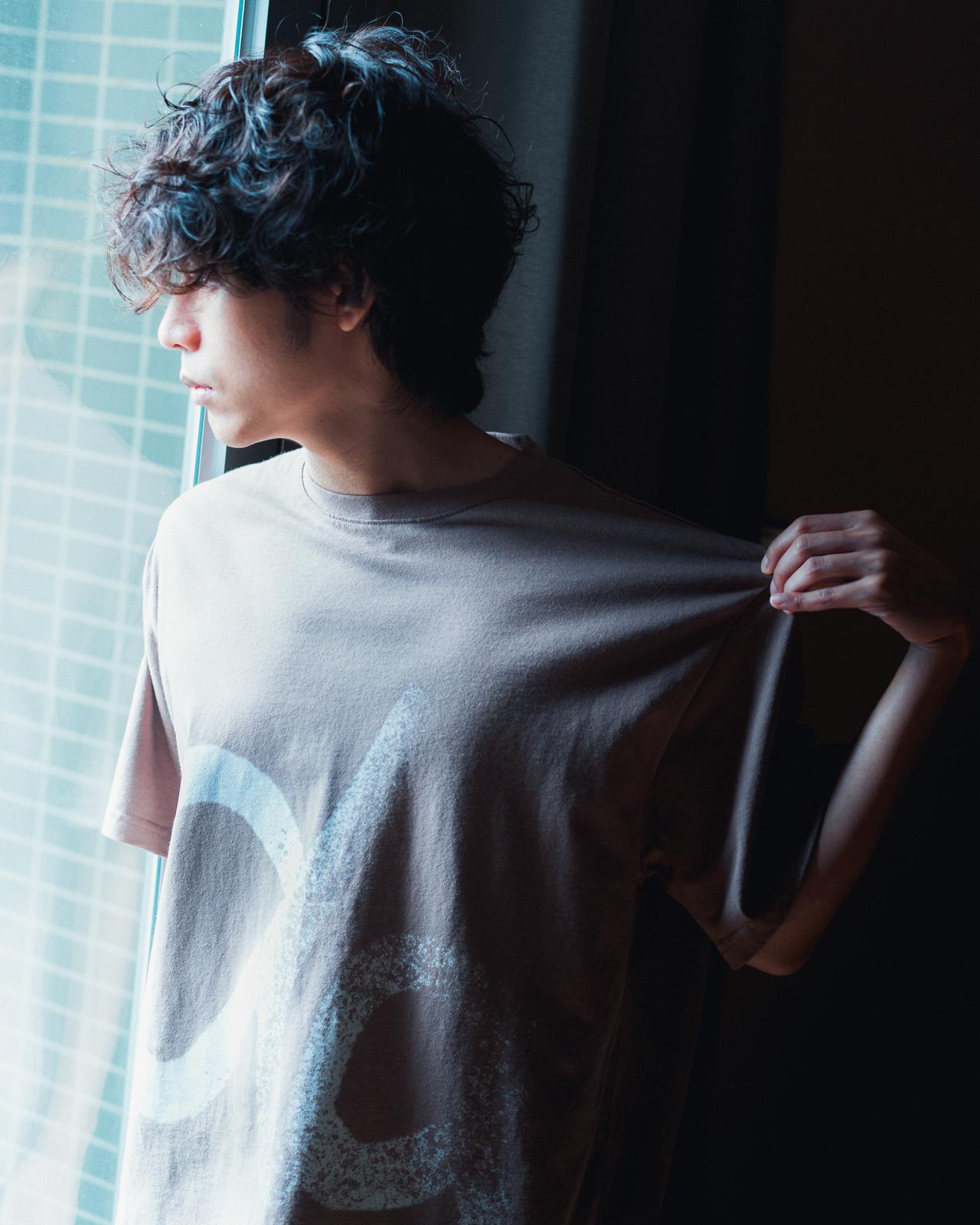 《竊竊詩》DA TEE
